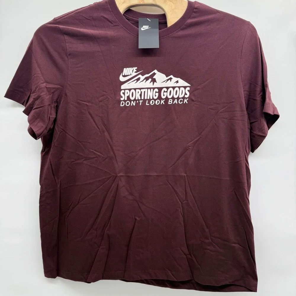 Nike Neutrals Crush Tee T Shirt Mens 2XL Sporting Goods Dont Look‎ Back Burgundy